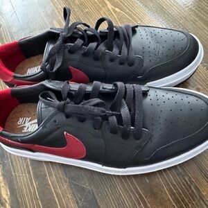 Nike Men's Black and Red Air Sneakers